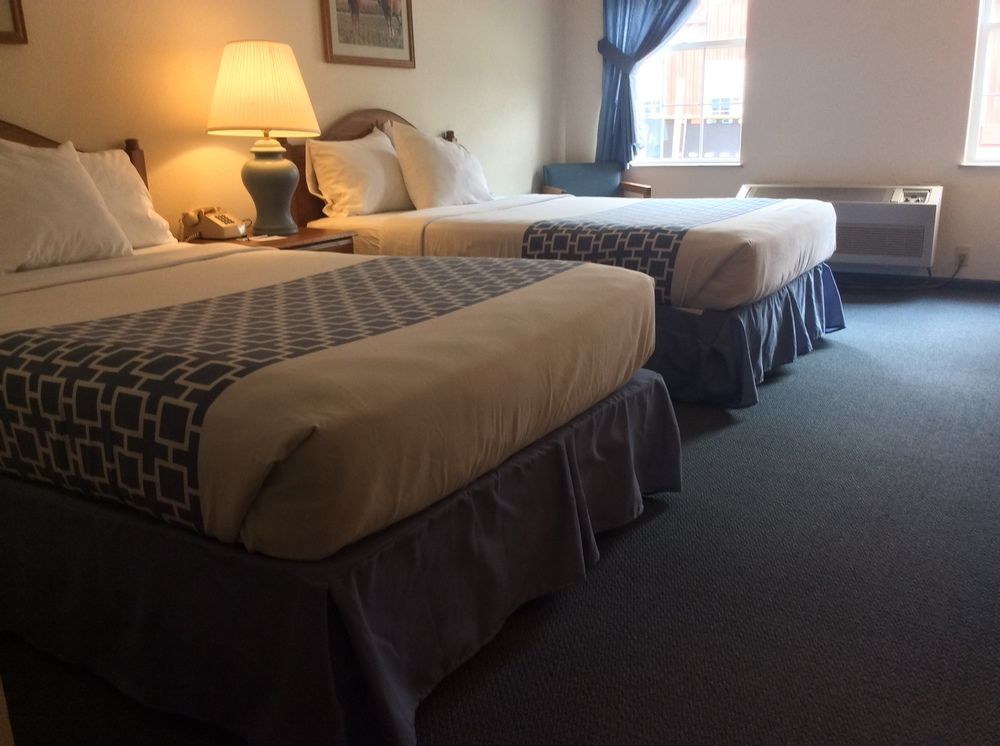 Countryside Inn Nappanee Esterno foto