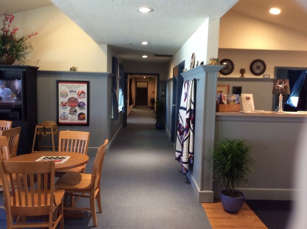 Countryside Inn Nappanee Esterno foto