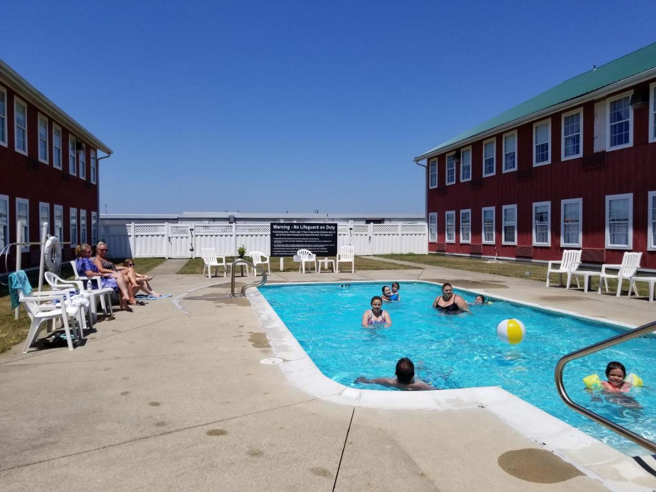 Countryside Inn Nappanee Esterno foto